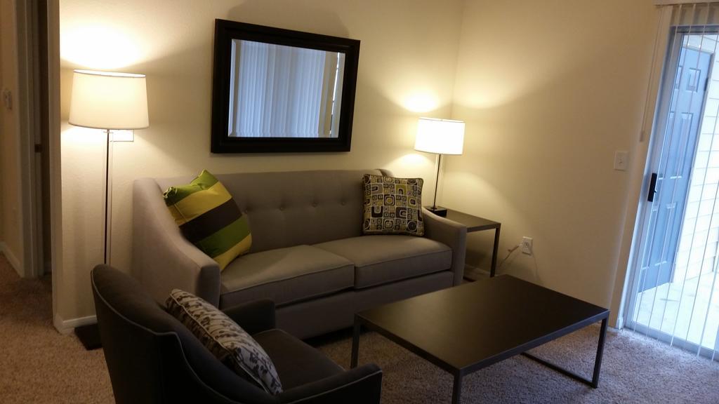 شقة Oakwood Living Raleigh At Brier Creek دورهام المظهر الخارجي الصورة